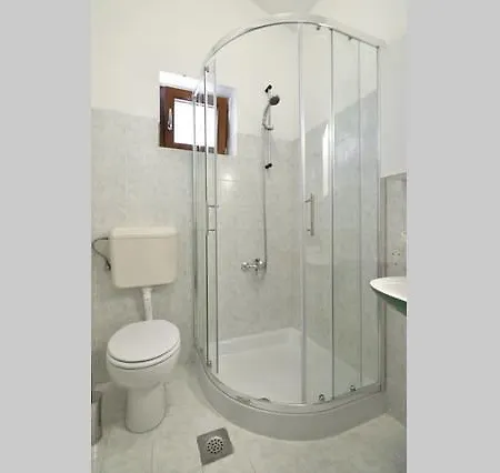 Family Apartment * 罗维尼