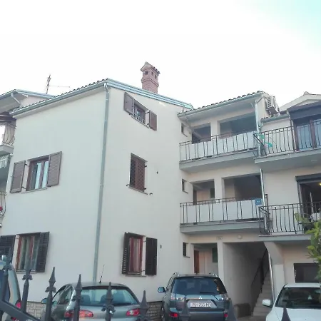 Family Apartment 公寓